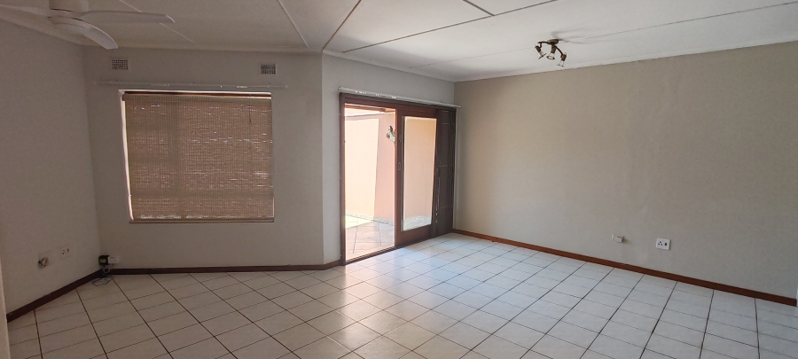 3 Bedroom Property for Sale in Uvongo KwaZulu-Natal