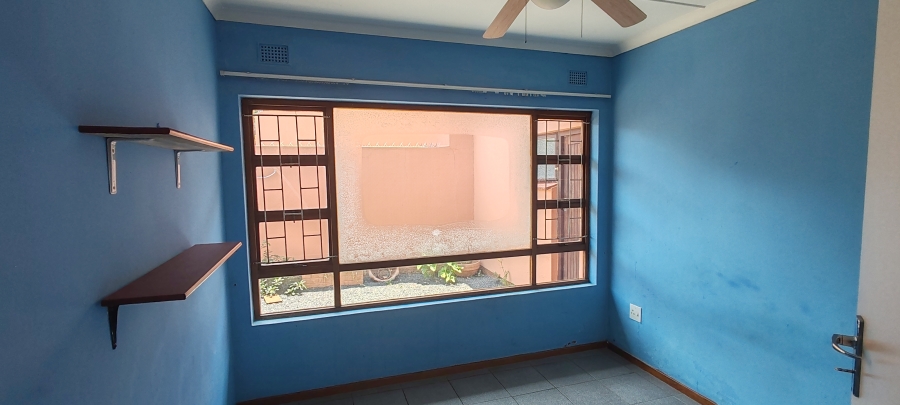 3 Bedroom Property for Sale in Uvongo KwaZulu-Natal