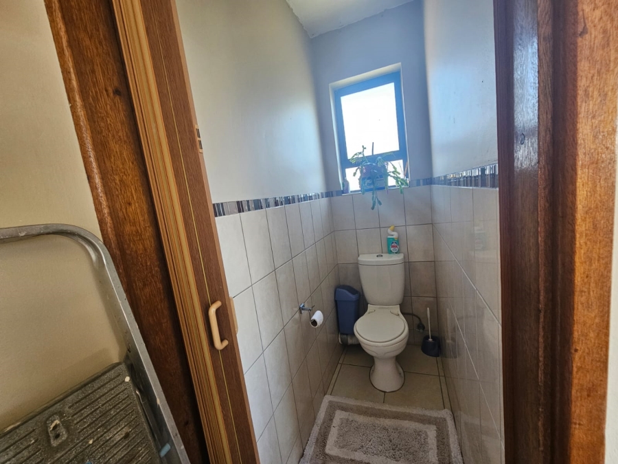 1 Bedroom Property for Sale in Illovo Beach KwaZulu-Natal