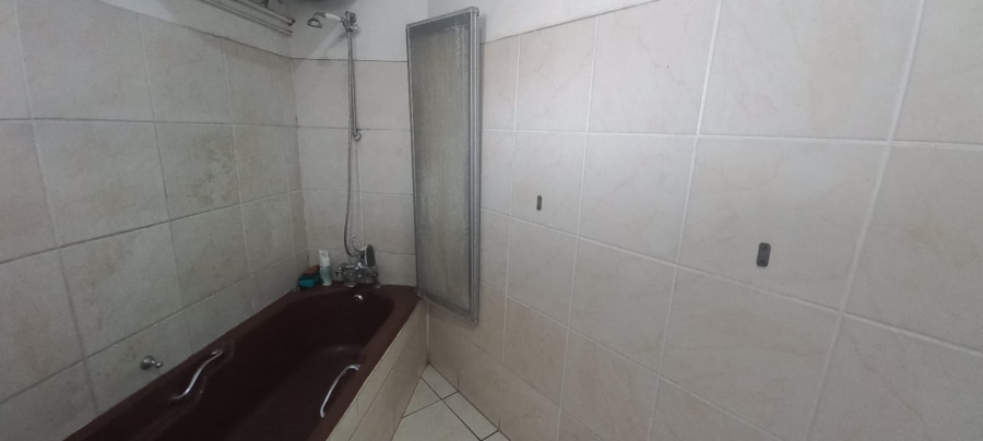 2 Bedroom Property for Sale in Berea West KwaZulu-Natal