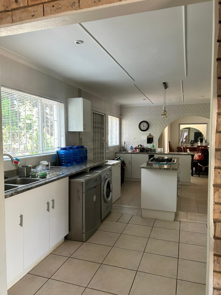 To Let 3 Bedroom Property for Rent in Glen Anil KwaZulu-Natal