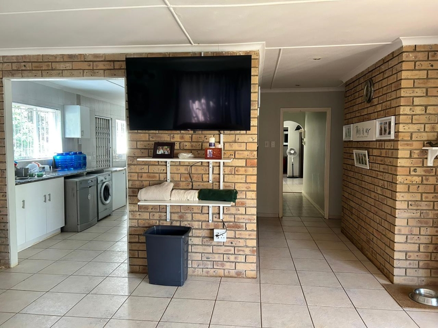 To Let 3 Bedroom Property for Rent in Glen Anil KwaZulu-Natal