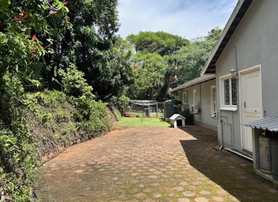 To Let 3 Bedroom Property for Rent in Glen Anil KwaZulu-Natal
