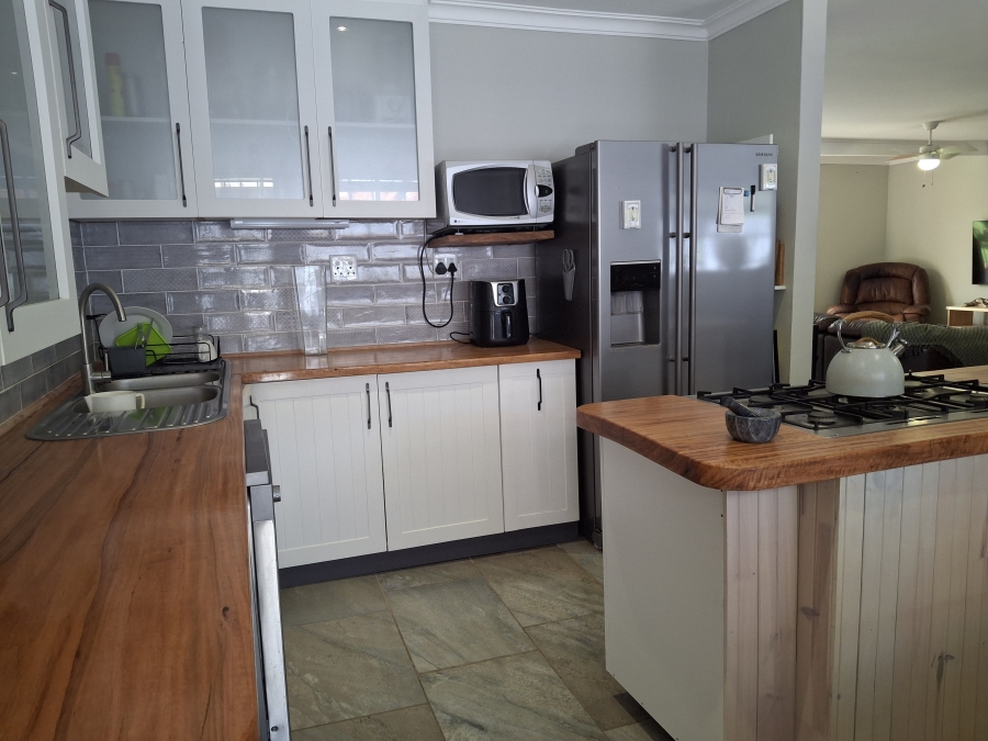 3 Bedroom Property for Sale in Greendale KwaZulu-Natal