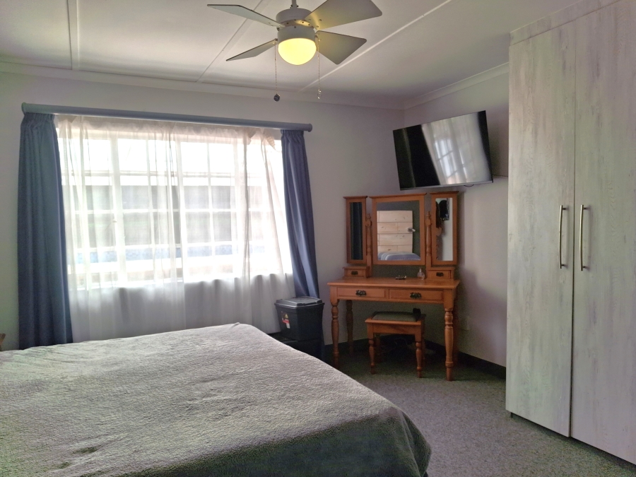 3 Bedroom Property for Sale in Greendale KwaZulu-Natal