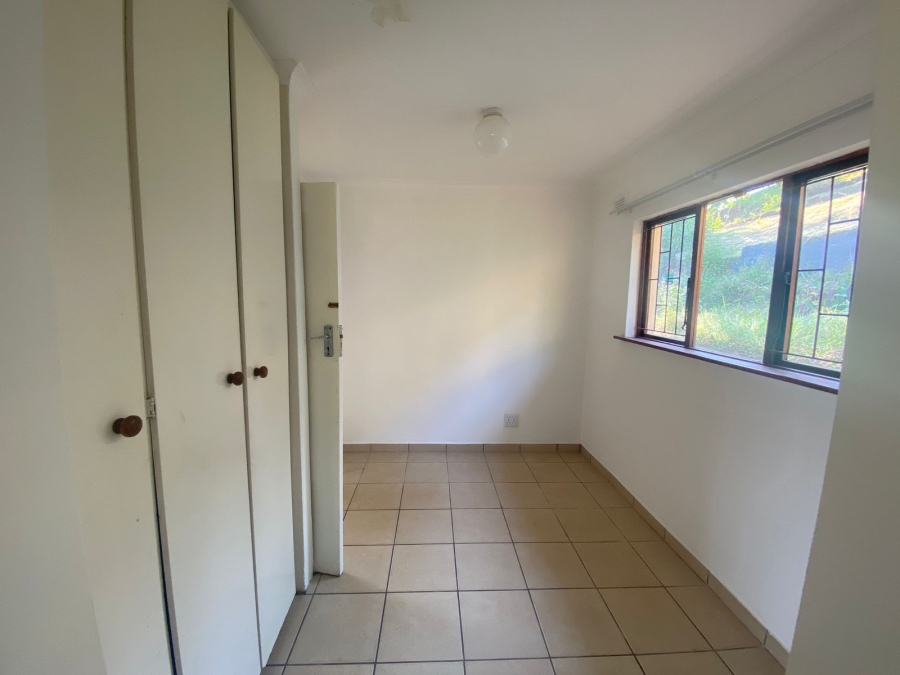 To Let 2 Bedroom Property for Rent in Waterfall KwaZulu-Natal