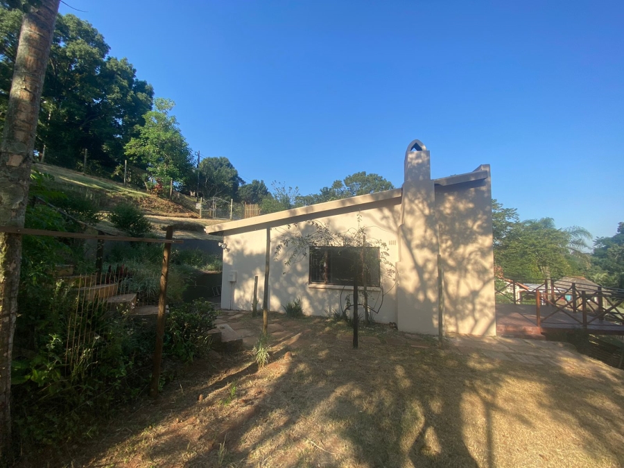 To Let 2 Bedroom Property for Rent in Waterfall KwaZulu-Natal