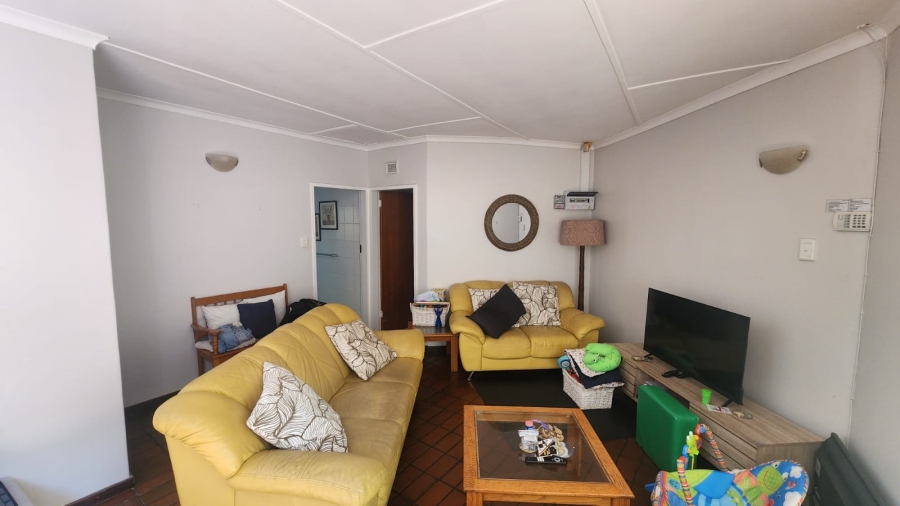 To Let 2 Bedroom Property for Rent in Glen Anil KwaZulu-Natal