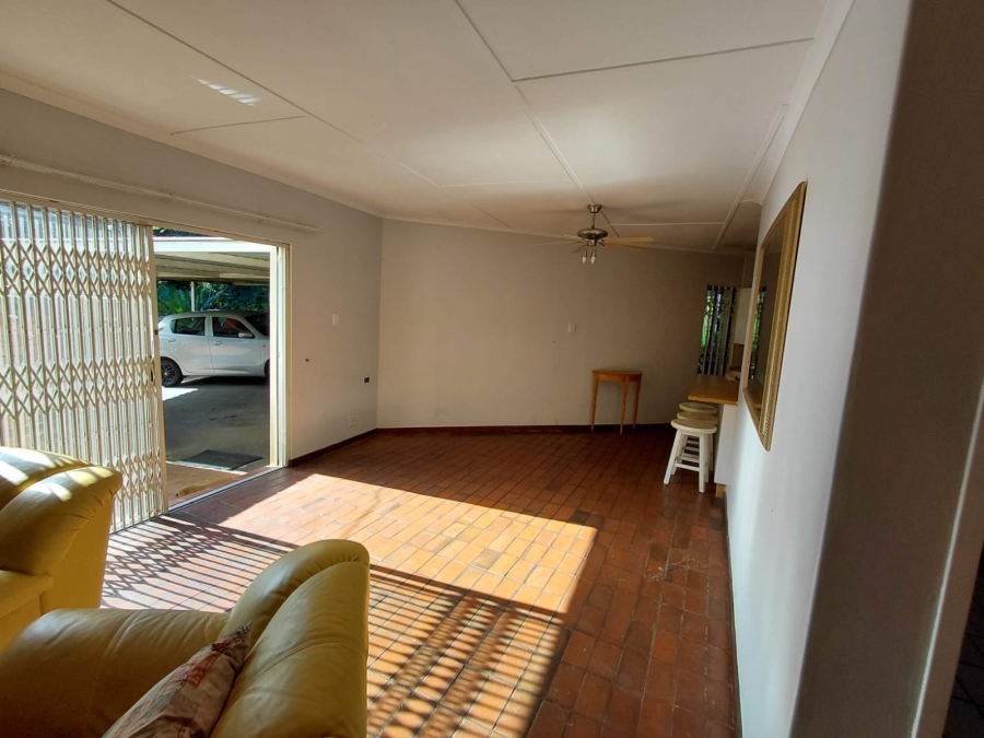 To Let 2 Bedroom Property for Rent in Glen Anil KwaZulu-Natal