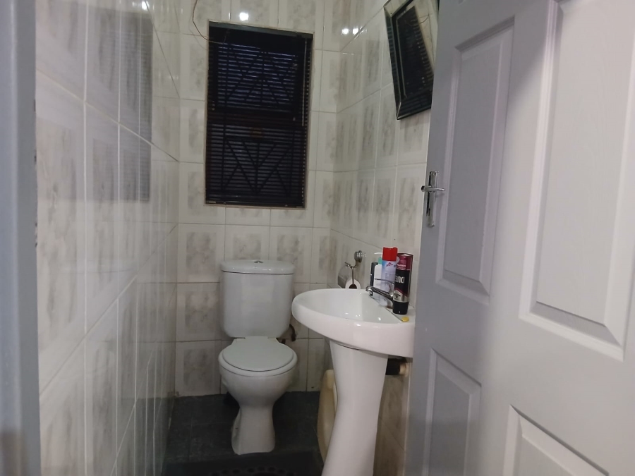 3 Bedroom Property for Sale in Brookdale KwaZulu-Natal