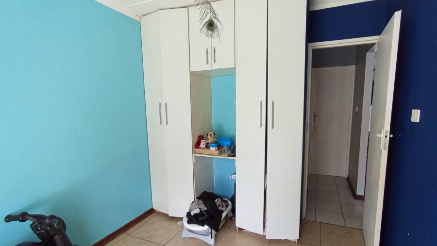 2 Bedroom Property for Sale in Sherwood KwaZulu-Natal