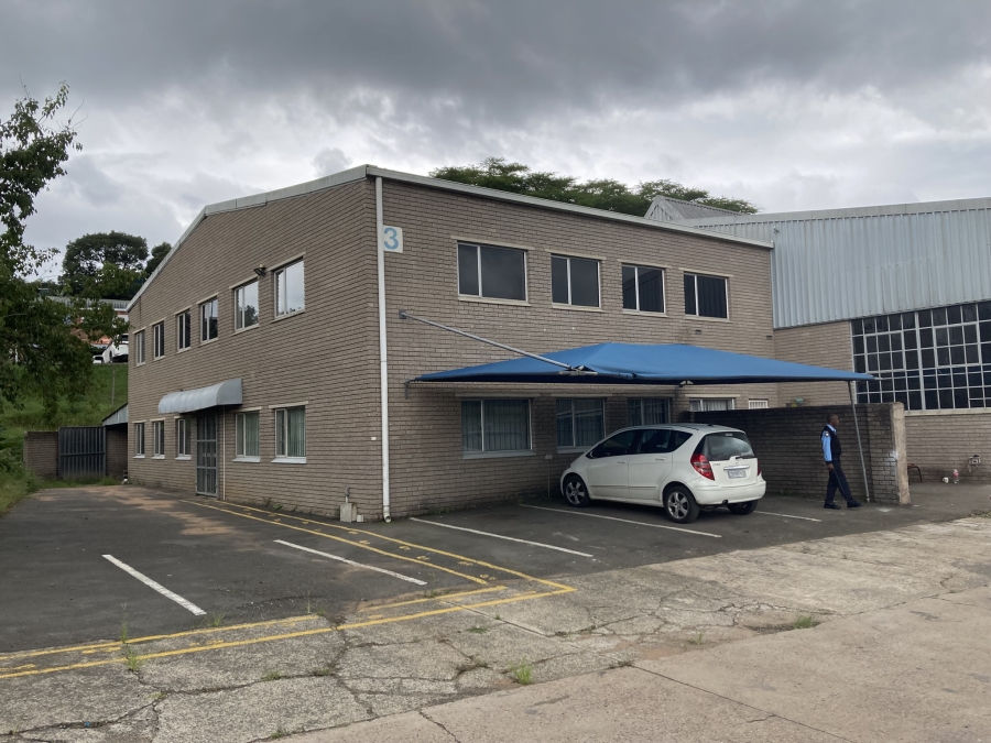 To Let Commercial Property for Rent in Westmead KwaZulu-Natal