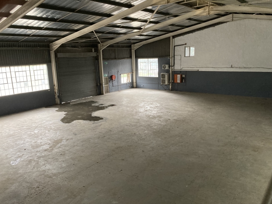 To Let Commercial Property for Rent in Westmead KwaZulu-Natal