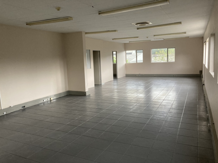 To Let Commercial Property for Rent in Westmead KwaZulu-Natal