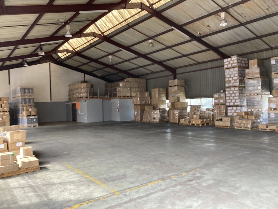 To Let Commercial Property for Rent in Maxmead KwaZulu-Natal