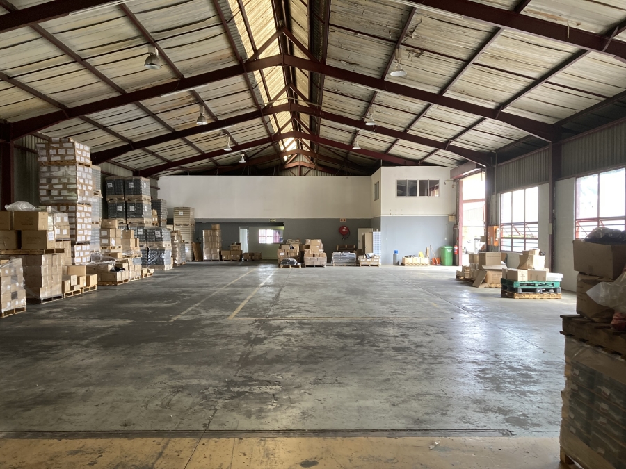 To Let Commercial Property for Rent in Maxmead KwaZulu-Natal