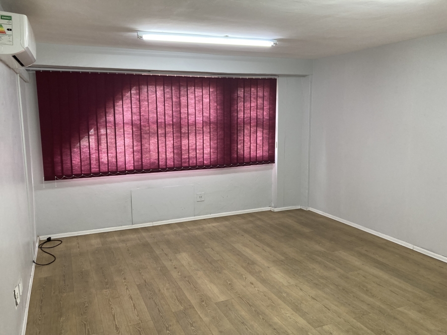 To Let Commercial Property for Rent in Maxmead KwaZulu-Natal