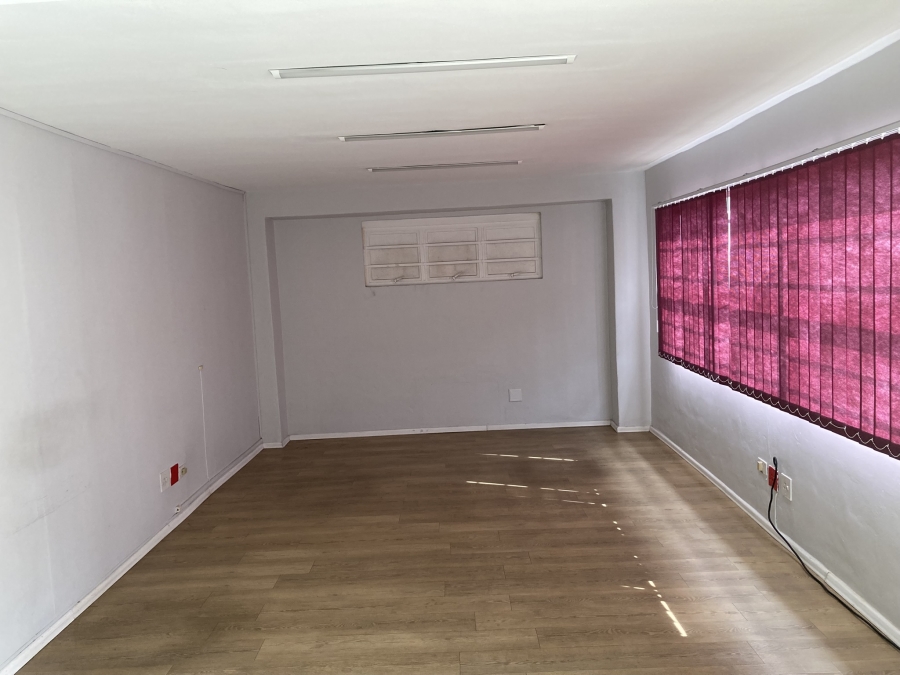 To Let Commercial Property for Rent in Maxmead KwaZulu-Natal