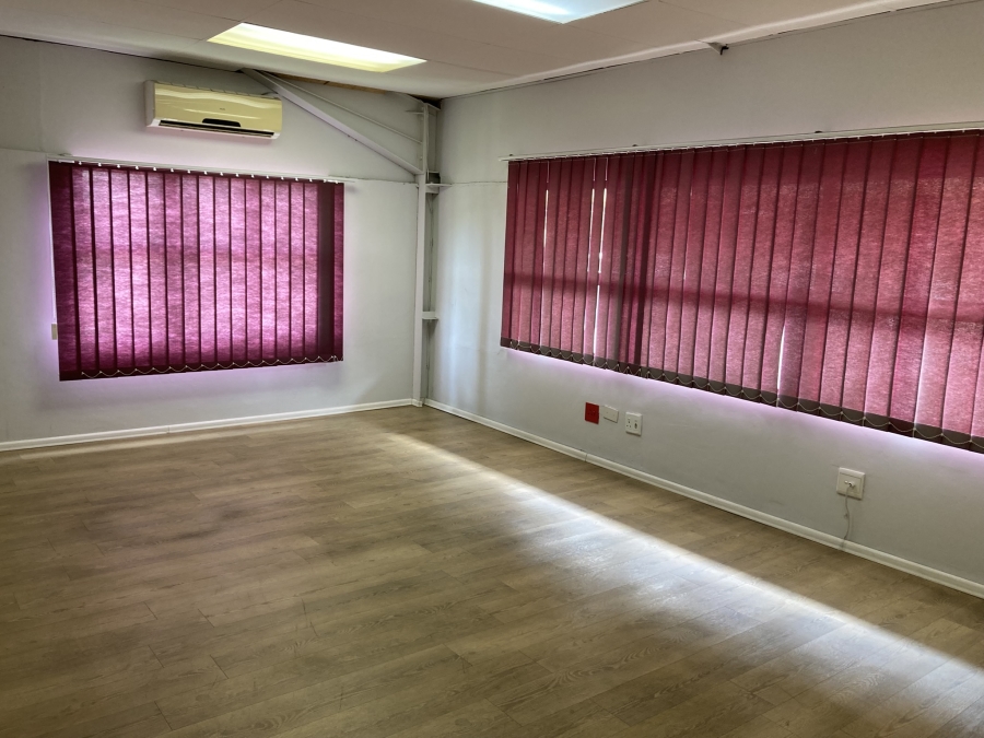 To Let Commercial Property for Rent in Maxmead KwaZulu-Natal