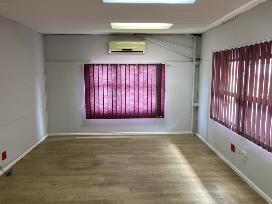 To Let Commercial Property for Rent in Maxmead KwaZulu-Natal