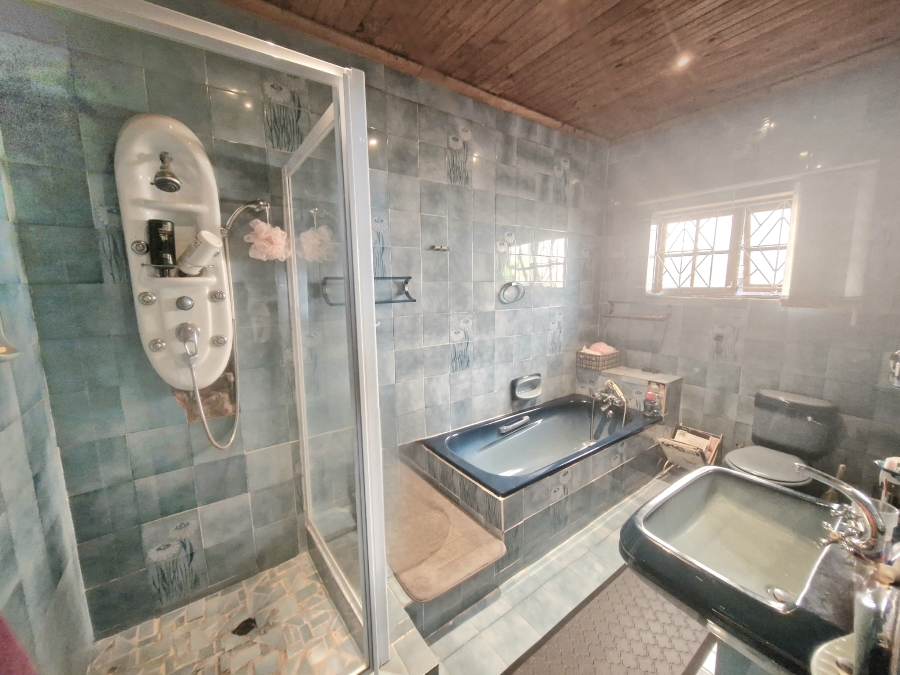 4 Bedroom Property for Sale in La Mercy KwaZulu-Natal