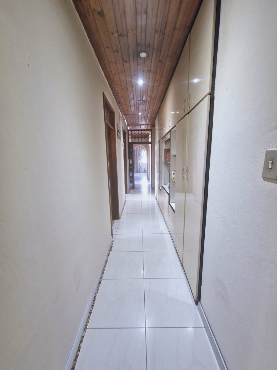 4 Bedroom Property for Sale in La Mercy KwaZulu-Natal