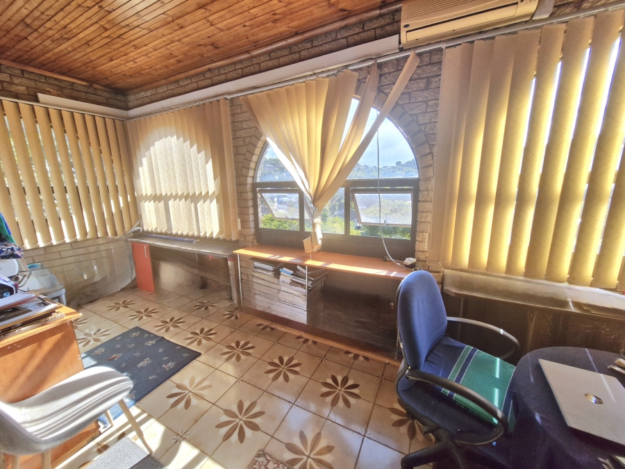 4 Bedroom Property for Sale in La Mercy KwaZulu-Natal