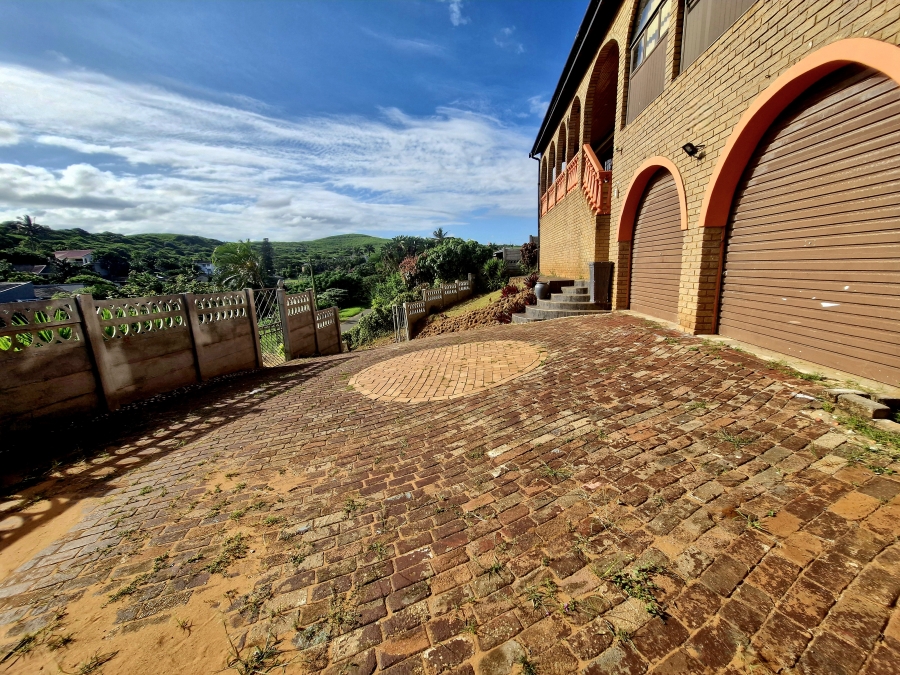 4 Bedroom Property for Sale in La Mercy KwaZulu-Natal