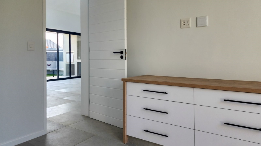 4 Bedroom Property for Sale in Elaleni Coastal Forest Estate KwaZulu-Natal