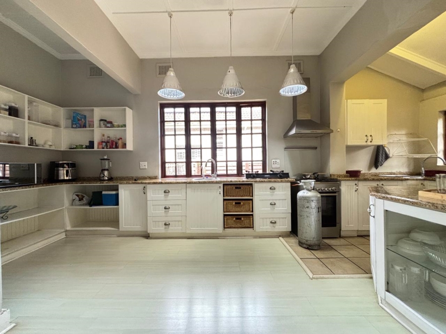 3 Bedroom Property for Sale in Essenwood KwaZulu-Natal