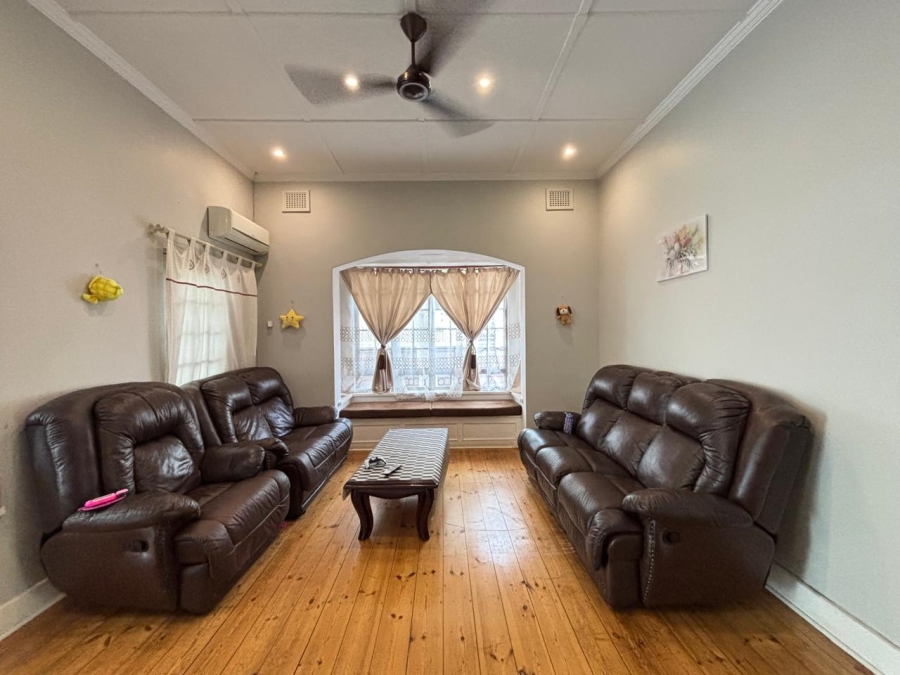 3 Bedroom Property for Sale in Essenwood KwaZulu-Natal