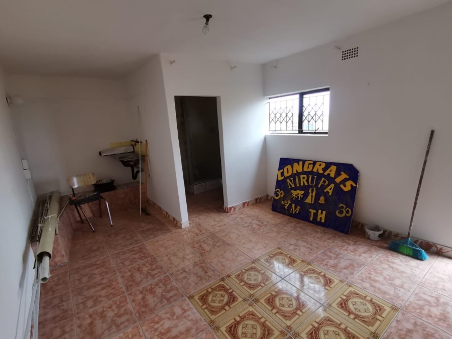 6 Bedroom Property for Sale in Moorton KwaZulu-Natal