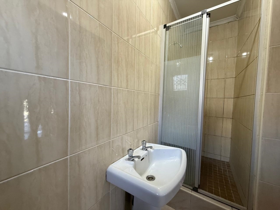 6 Bedroom Property for Sale in Moorton KwaZulu-Natal