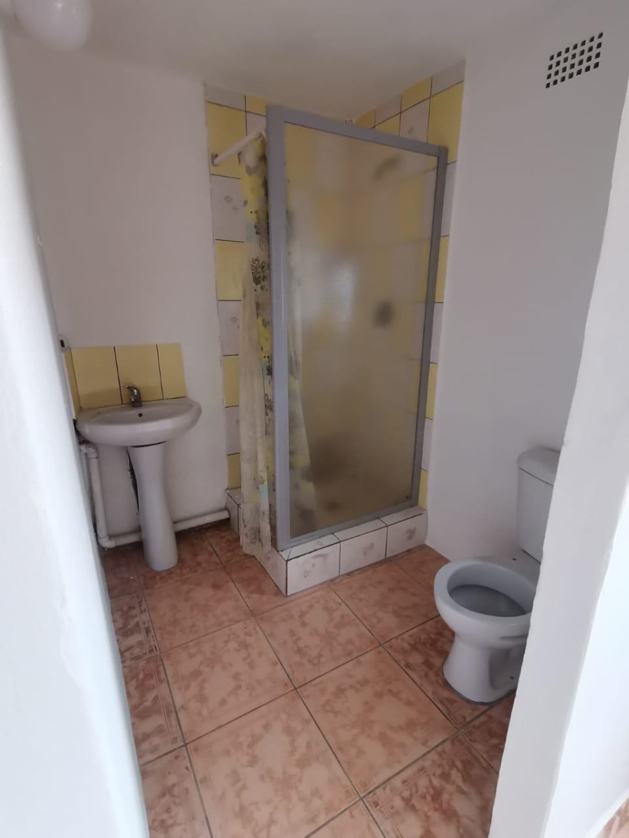 6 Bedroom Property for Sale in Moorton KwaZulu-Natal