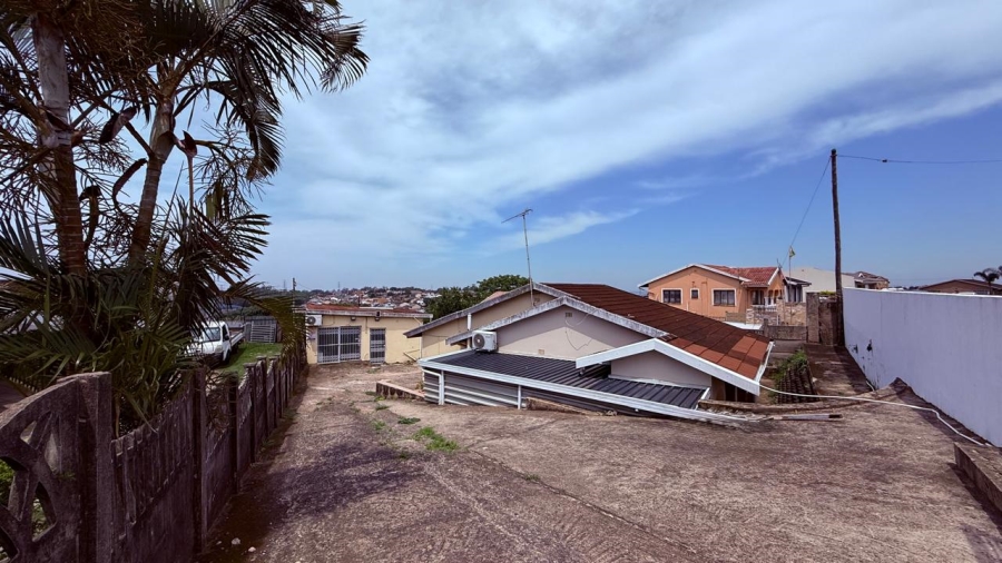 To Let 2 Bedroom Property for Rent in Bayview KwaZulu-Natal