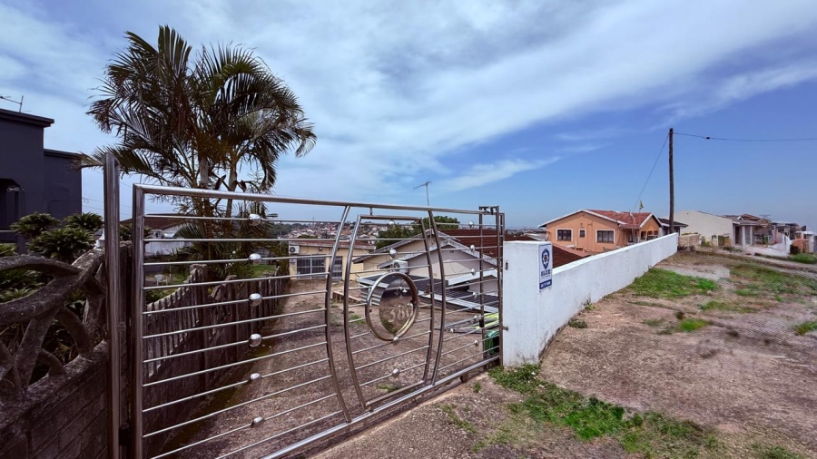 To Let 2 Bedroom Property for Rent in Bayview KwaZulu-Natal