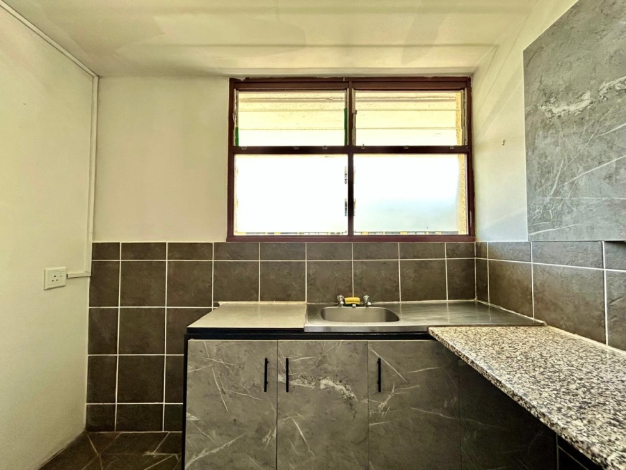 To Let 2 Bedroom Property for Rent in Paradise Valley KwaZulu-Natal