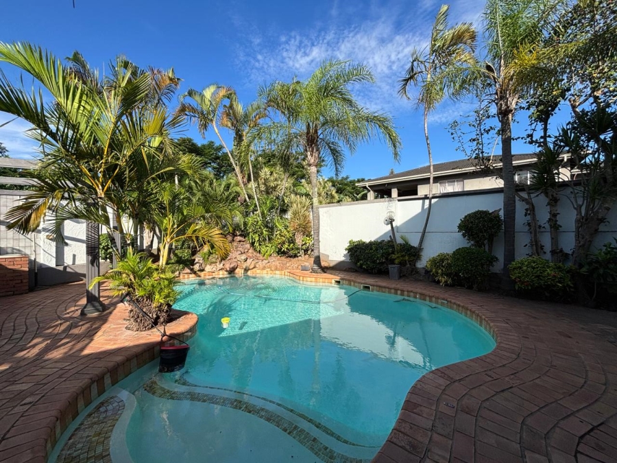 5 Bedroom Property for Sale in Isipingo Beach KwaZulu-Natal