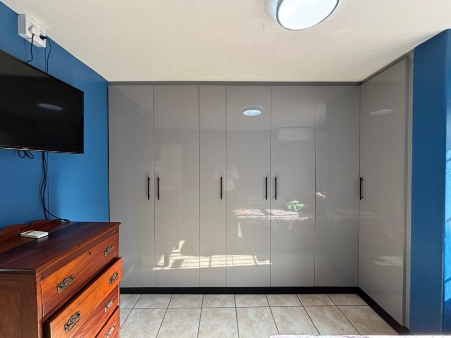 2 Bedroom Property for Sale in Umgeni Park KwaZulu-Natal