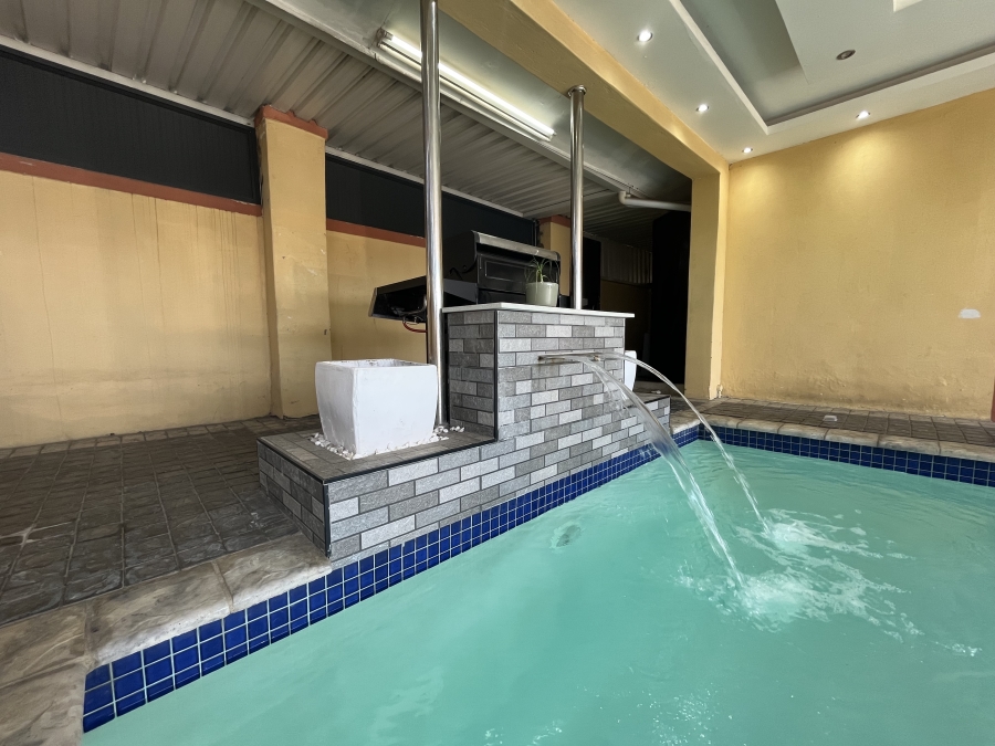 5 Bedroom Property for Sale in Forest Haven KwaZulu-Natal