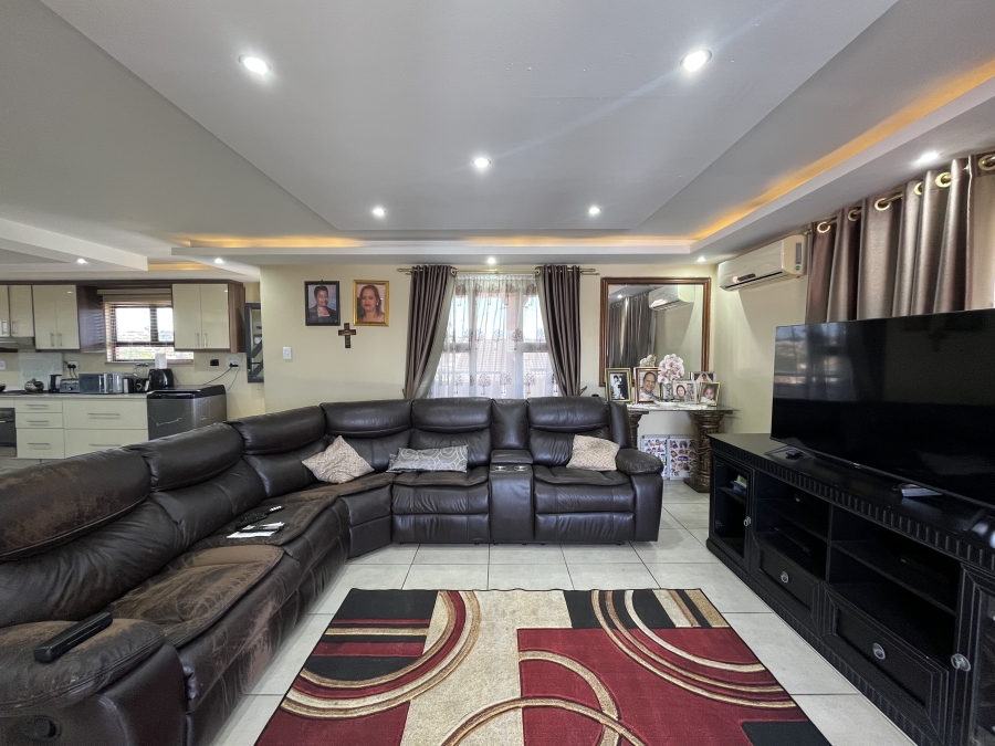 5 Bedroom Property for Sale in Forest Haven KwaZulu-Natal