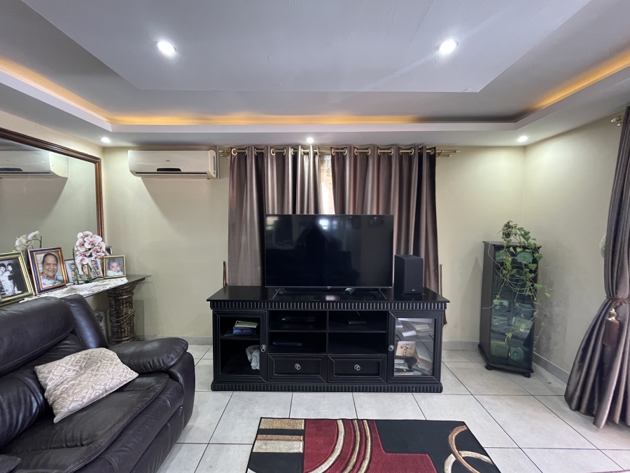 5 Bedroom Property for Sale in Forest Haven KwaZulu-Natal