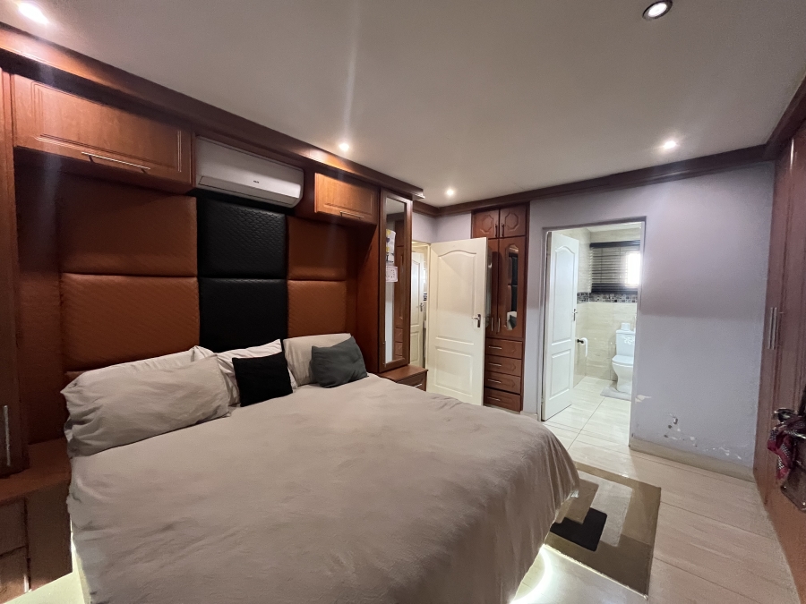 5 Bedroom Property for Sale in Forest Haven KwaZulu-Natal