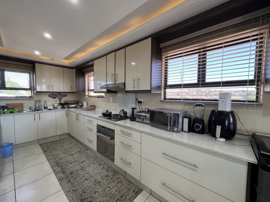 5 Bedroom Property for Sale in Forest Haven KwaZulu-Natal