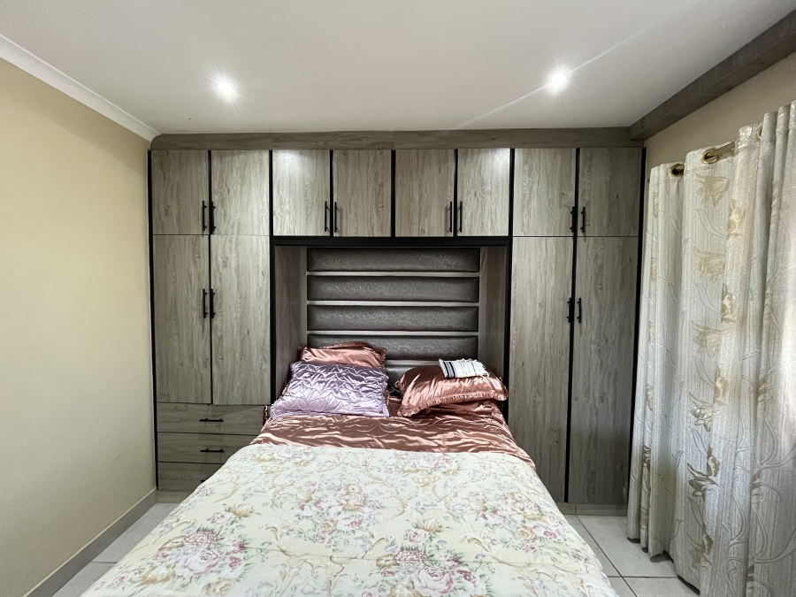 5 Bedroom Property for Sale in Forest Haven KwaZulu-Natal