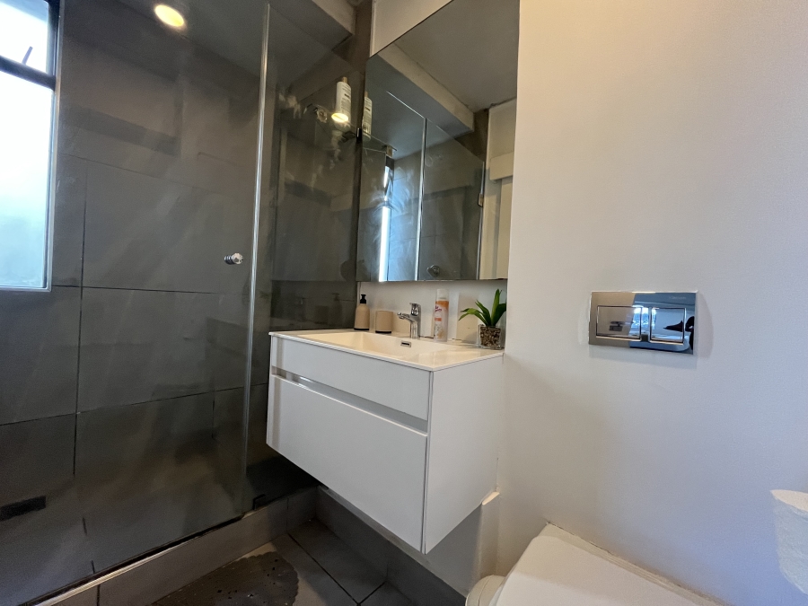 1 Bedroom Property for Sale in Sibaya Precinct KwaZulu-Natal