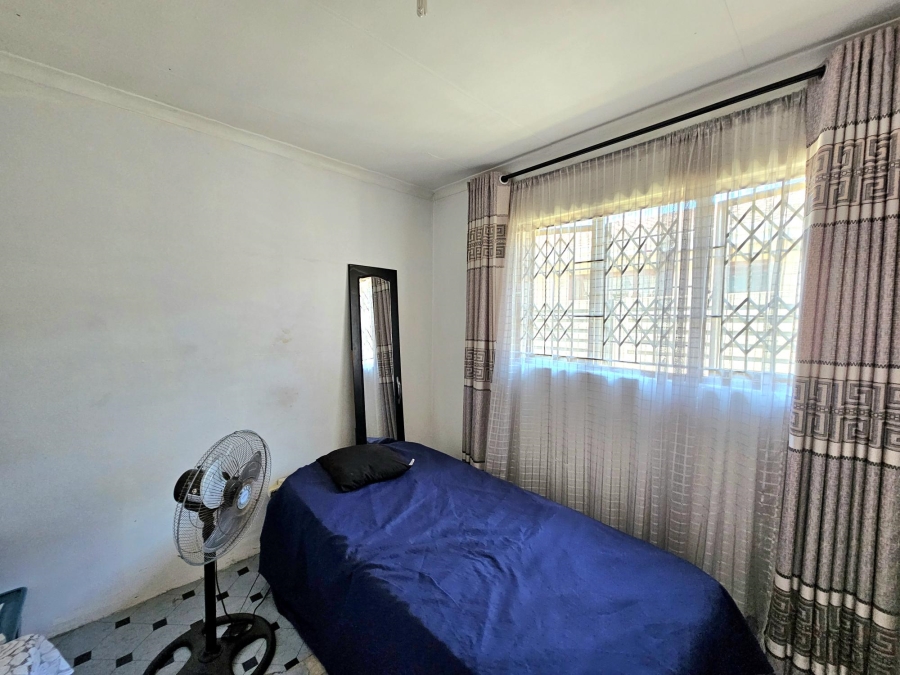 To Let 2 Bedroom Property for Rent in Escombe KwaZulu-Natal
