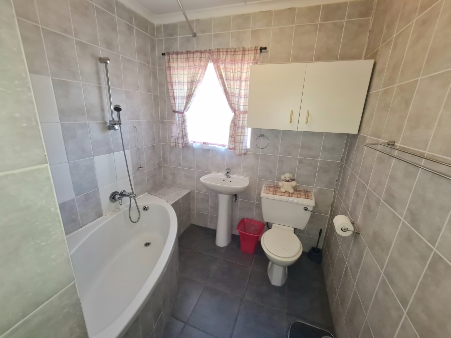 3 Bedroom Property for Sale in Pelham KwaZulu-Natal