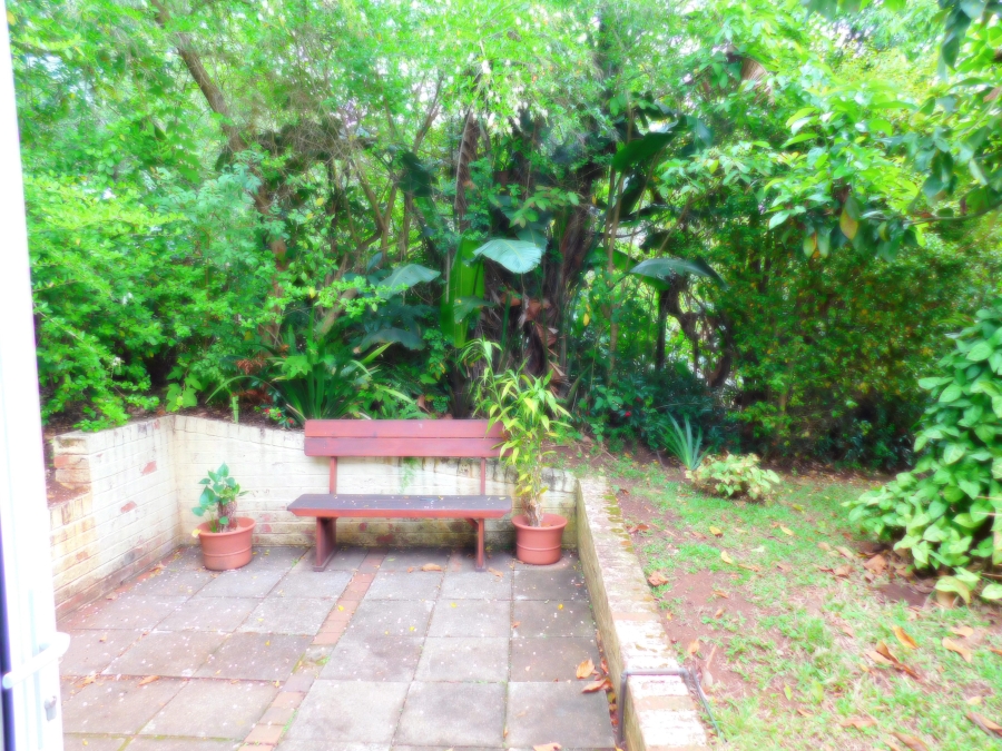 1 Bedroom Property for Sale in Kloof KwaZulu-Natal