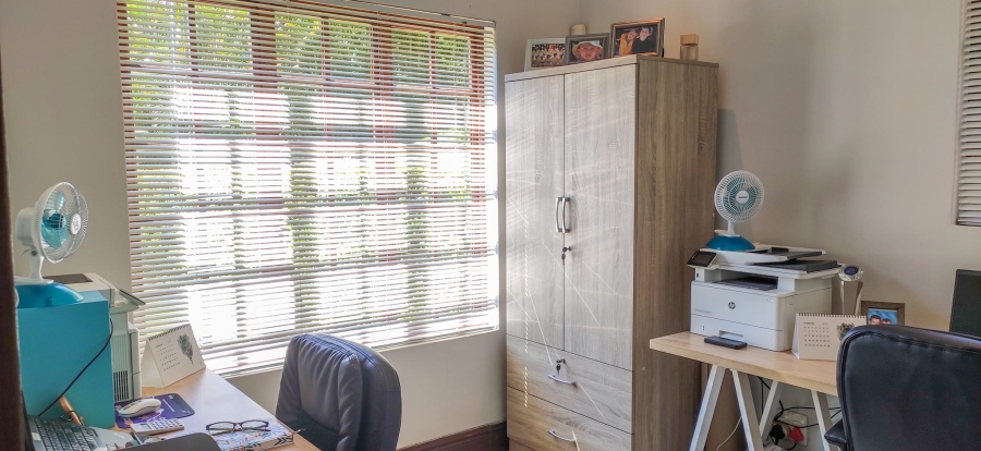 3 Bedroom Property for Sale in Hillcrest Central KwaZulu-Natal